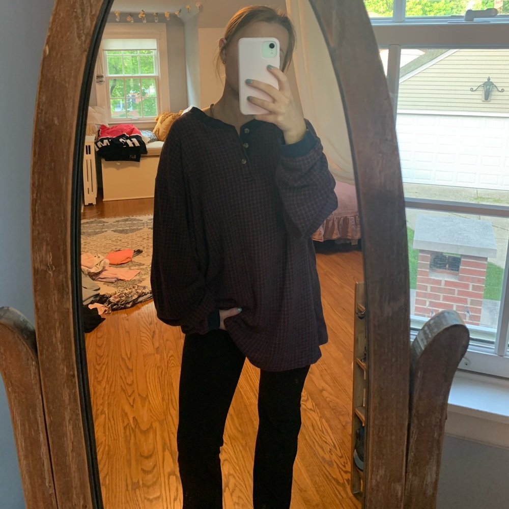 Long sleeve top size XL